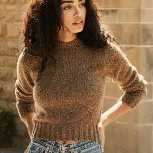 Dôen wool sweater